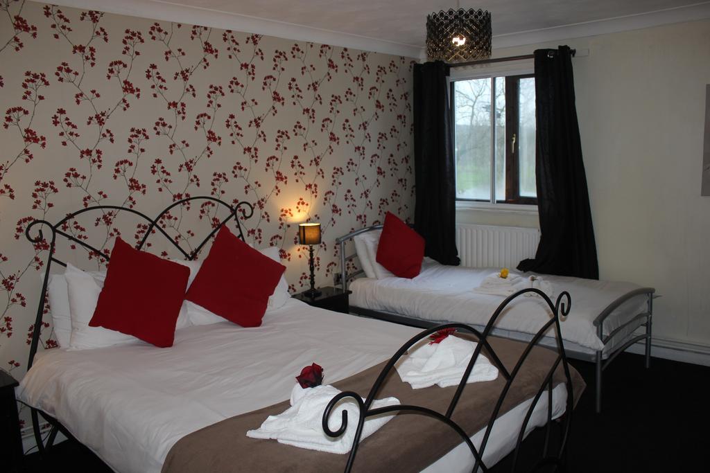 The Swan At Stoford Hotel Stapleford  Ngoại thất bức ảnh